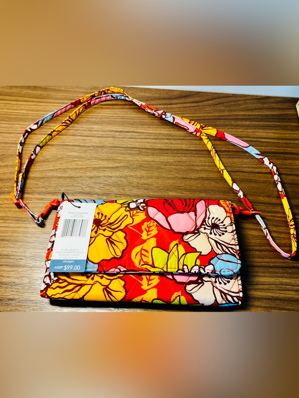 Vera Bradley NWT Floral Convertible Wallet Crossbody Wristlet Shoulder Bag Color